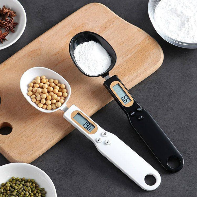 SpoonScale Pro – Funksjonell kjøkkenvekt for presis Skanto