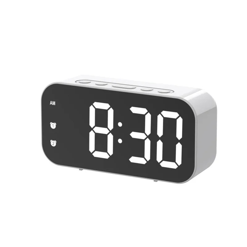 Moderne LED vekkerklokke med temperaturvisning og dual alarmfunksjon – Perfekt for soverom, kontor, og som stilfull nattborddekorasjon | Skanto