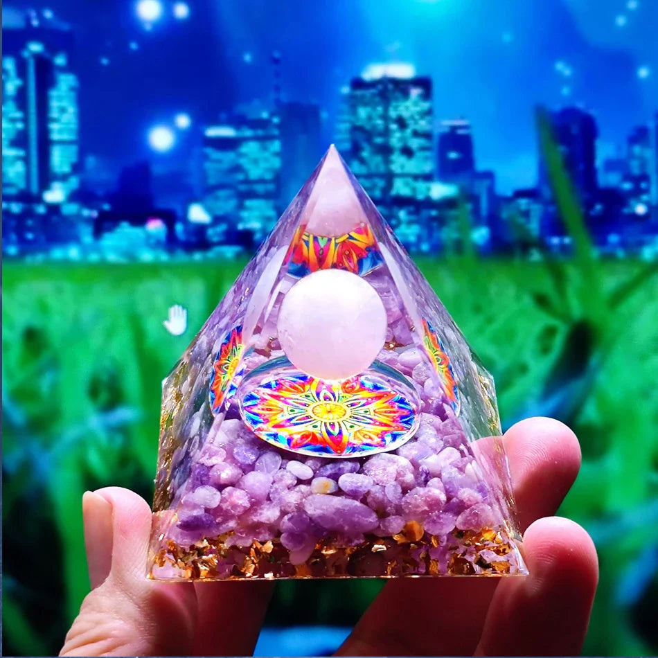 Skanto | Orgonitt-pyramide helbredelse krystaller energigenerator med ametyst pendel - Reiki chakra meditasjonsverktøy og romdekor
