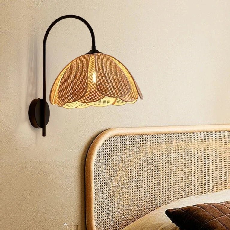 Skanto | LumaFlora - Elegant rotbanglampe - Varm blomsterlig atmosfære