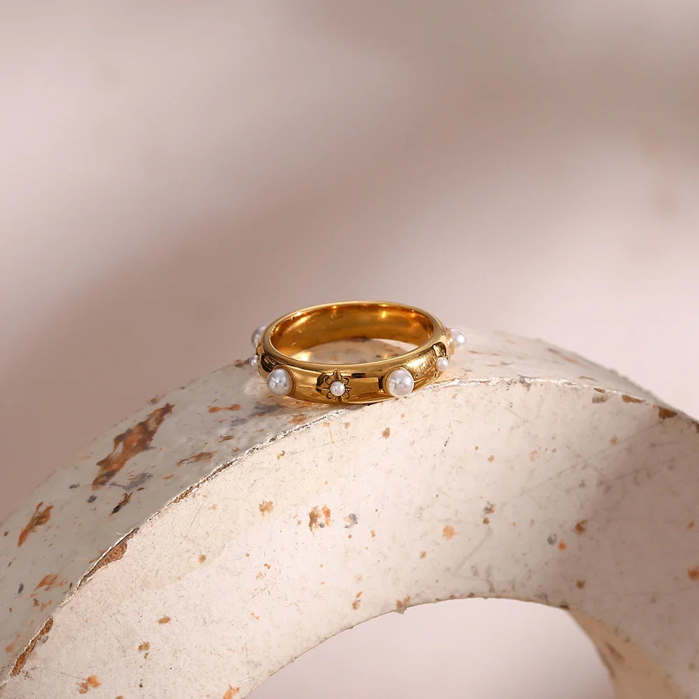 Skanto | 18k Stjerne & Stein Inkludert Ring