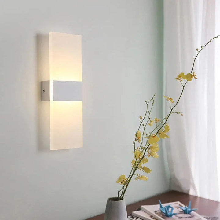 Skanto | Éclatante - Berøringspanel Vegglampe USB-oppladbar