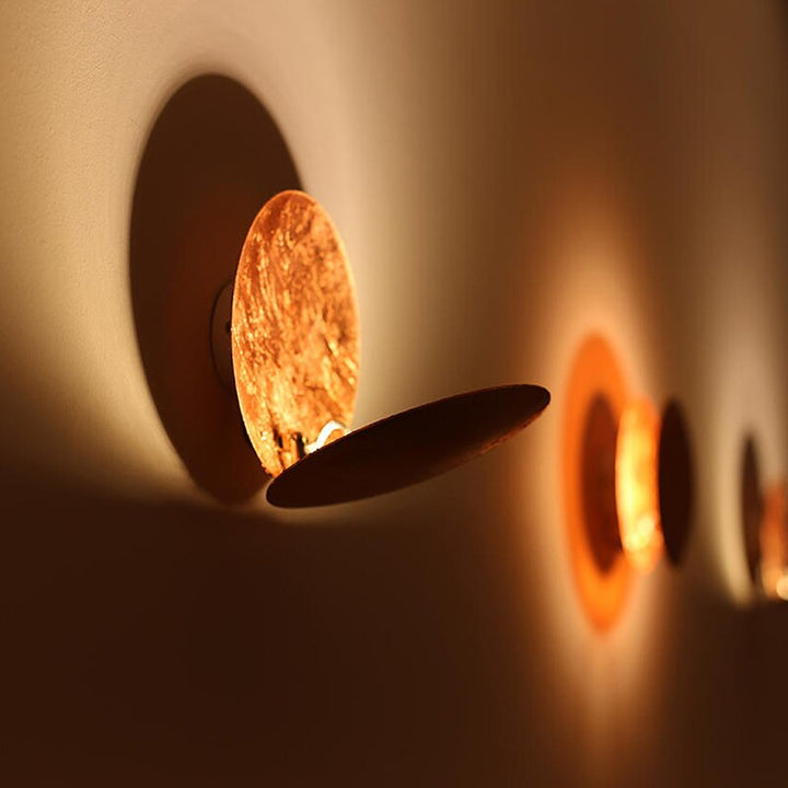 Skanto | SolGlow Solformørkelse LED Vegglampe | Moderne Stemningslampe | Elegant Vegglampe for Stue & Soverom