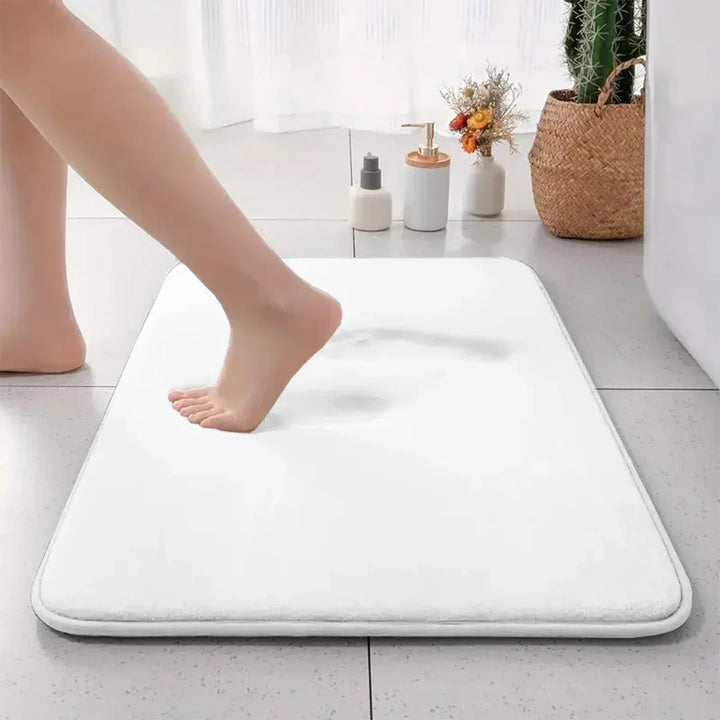 Skanto | Tykk ensfarget antiskli bade matte i fleece med absorberende kapasitet