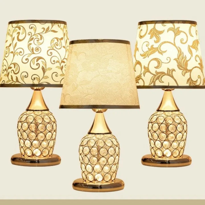 Skanto | Stylisk Lampe med Delikat Krystallglans