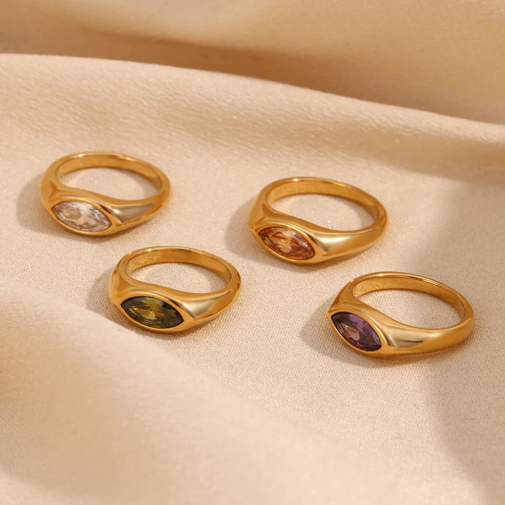 Skanto | 18k Ovalt Diamantskåret Ring