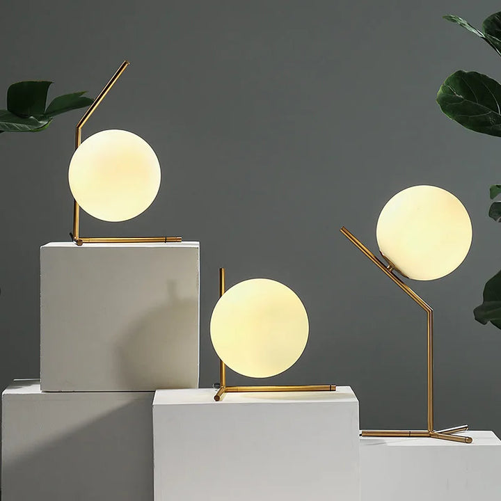 Skanto | Elegant Glasslampe med subtil glød