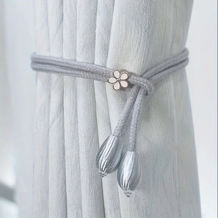 Skanto | Floravia Gardinestang Holdere 2-delt Sett | Justerbar Uten Boring | Med Blomst Spenne | Elegant Hjemme Tilbehør
