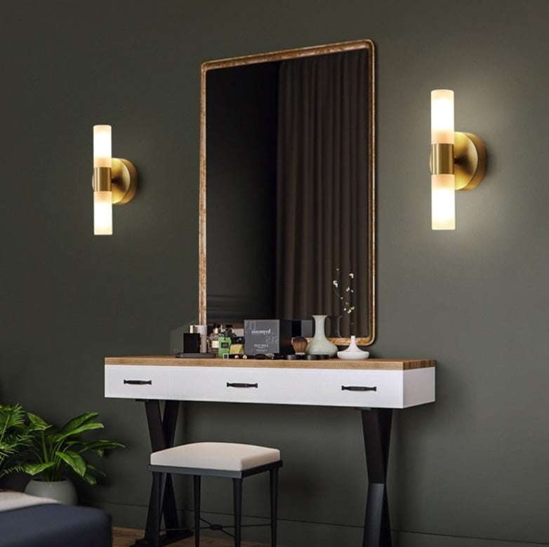 Skanto | EliteLume – Minimalistisk Gull Vegglampe med Energieffektiv LED