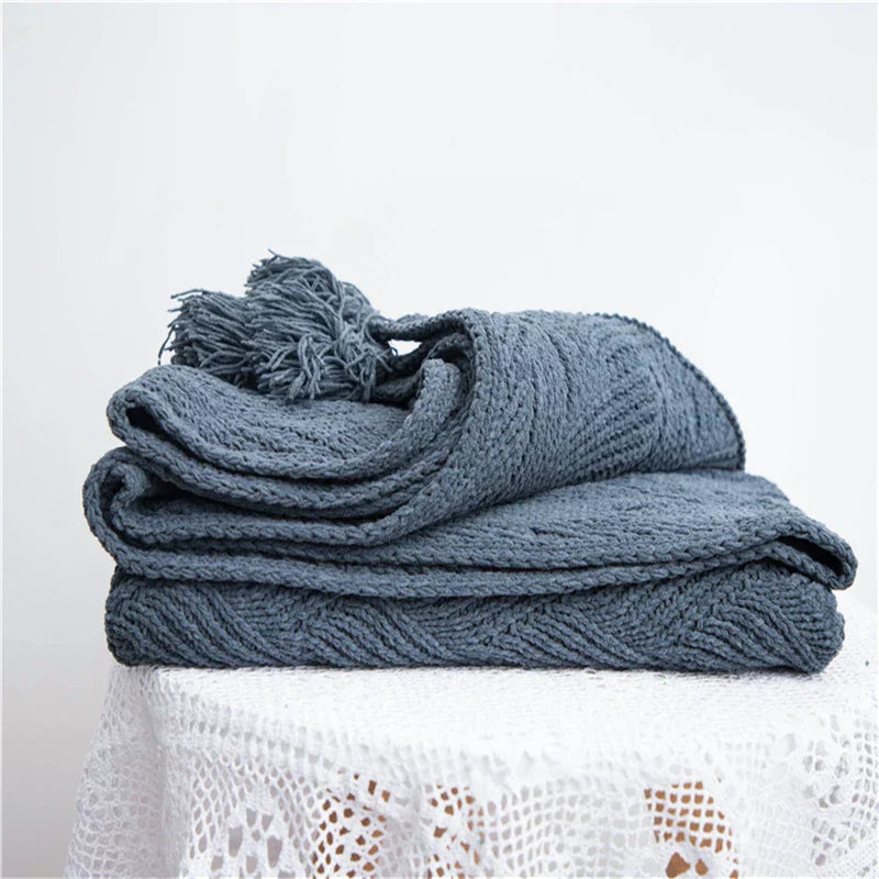 HeartCozy Blanket – Luxe Chenille Blanket with Heart Fringes Skanto