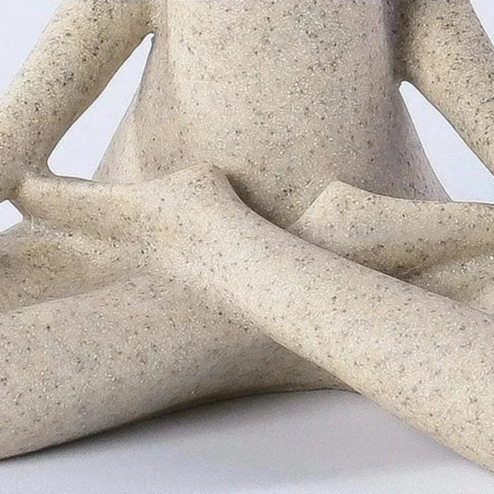 Skanto | ZenJoy Kvinnelig i Yoga Statue – Moderne Innendørs Dekorasjon Laget av Harpiks