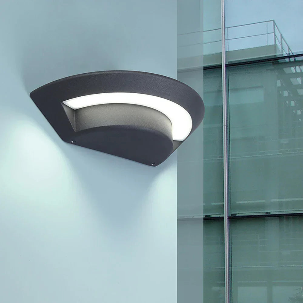 Moderne LED utendørs vegglampe for hage og terrasse – Værbestandig, energibesparende og dekorativ