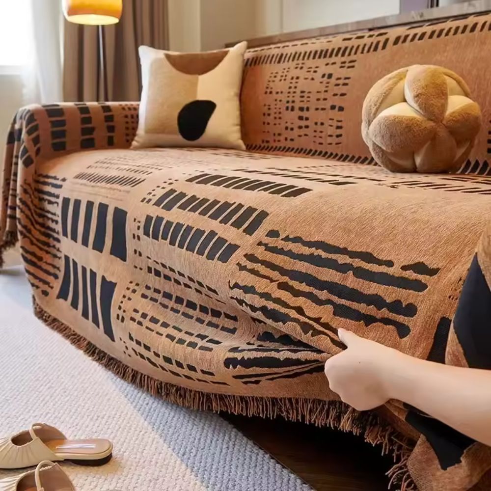 Skanto | Savanna Geo Chenille Sofa Cover