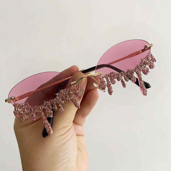 Cry me a Glitter' Sunglasses | Let the festival season begin! | Skanto