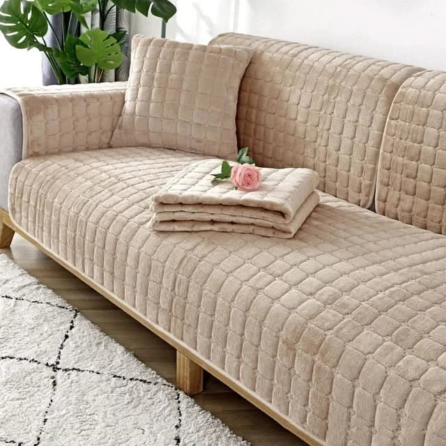 Skanto | VelvetCozy - Plush velvet anti-slip sofa cover for added elegance and comfort