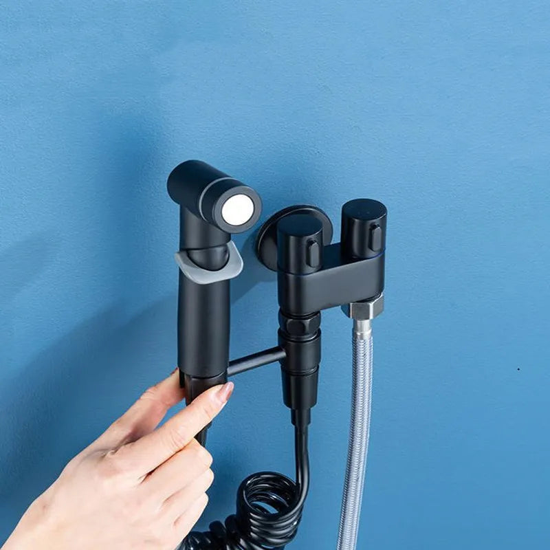 AquaSmart Bidet Companion – Luksuriøst Hygiene Sett for Veggmontert Skanto