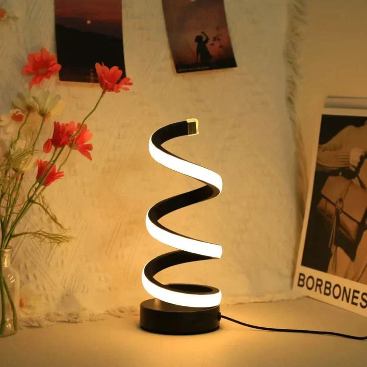 Skanto | Spiral LED Bordlampe – Moderne Justerbart Lys