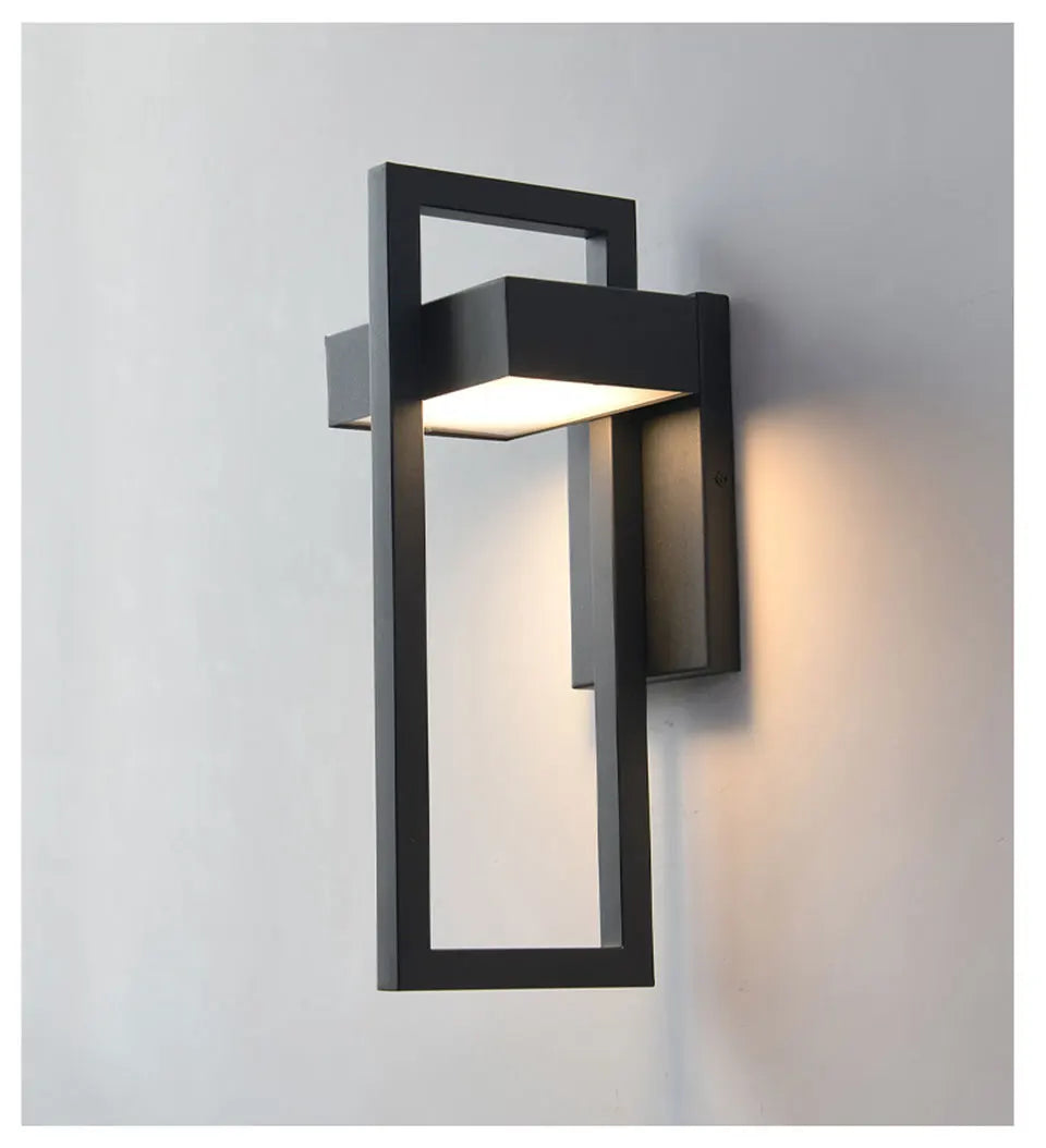 Skanto | LED Utendørs Vegglampe | Vanntett & Vintage Design | 10W | Svart Aluminium
