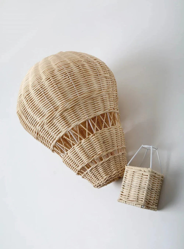 Skanto | Håndlaget Rattan Vevd Ballong Mobil Ornament