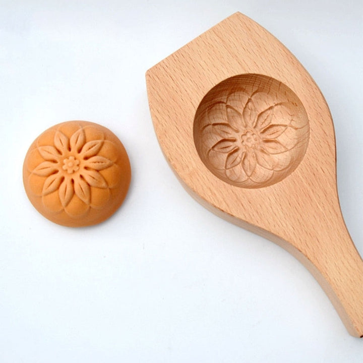 Skanto | Tre Moon Dumpling Maker Mold