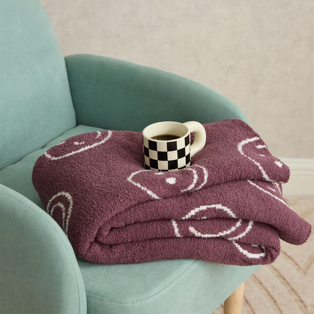 Smiley Blanket | Skanto