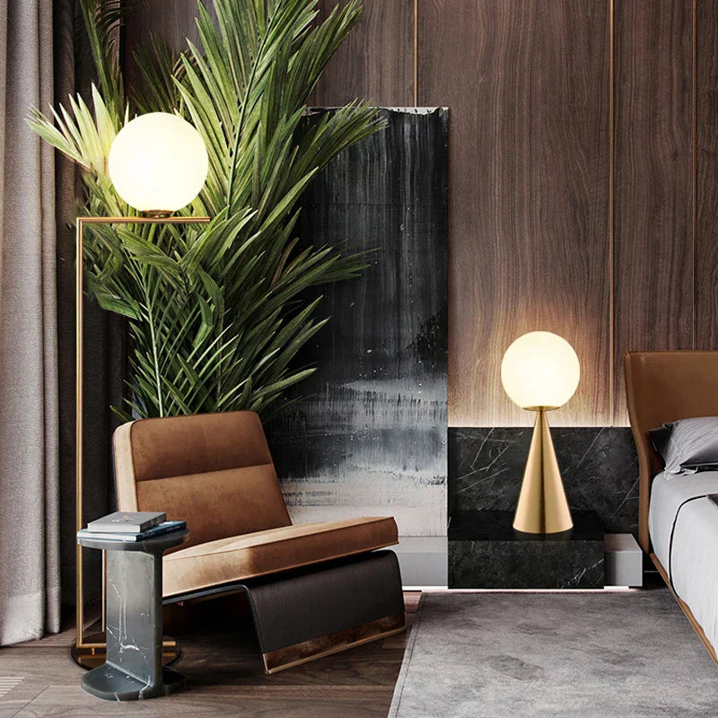 Skanto | Elegant Glasslampe med subtil glød