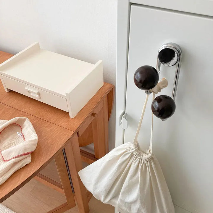 Skanto | Eames Dot Magnetiske Kroker