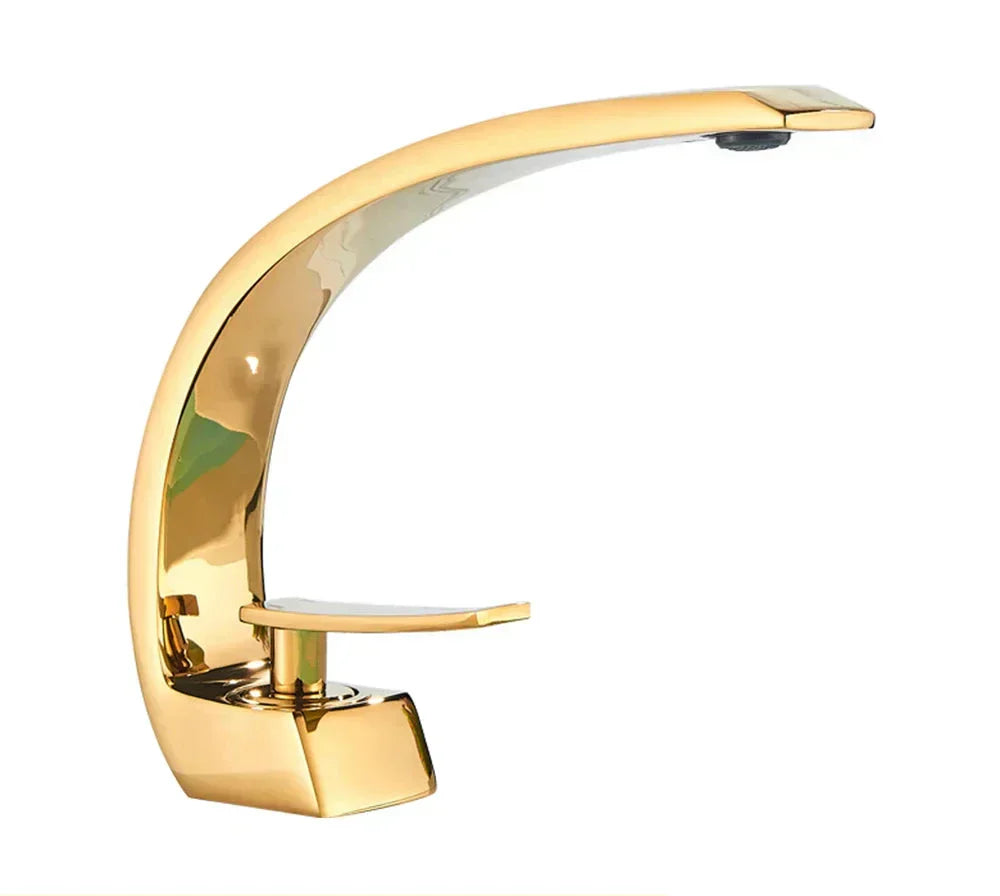 Skanto | Luksuriøs Badekran Elegant Design for Ditt Bad