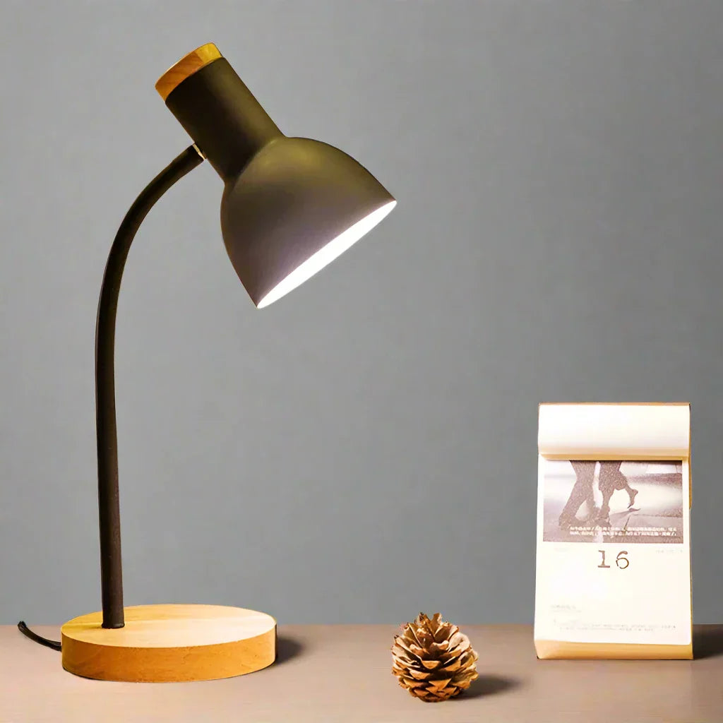 Skanto | Høst og vinter belysning | Nordisk kreativt trekunst jern LED skrivebordslampe - Moxie