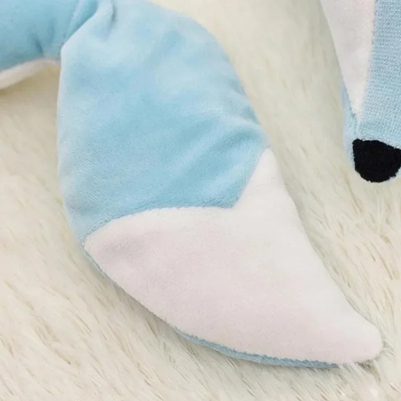 Norvo | ReiseFuchs Nakkepute | Supermyk & Ergonomisk | Tegneserie Rev Design | For Barn & Voksne