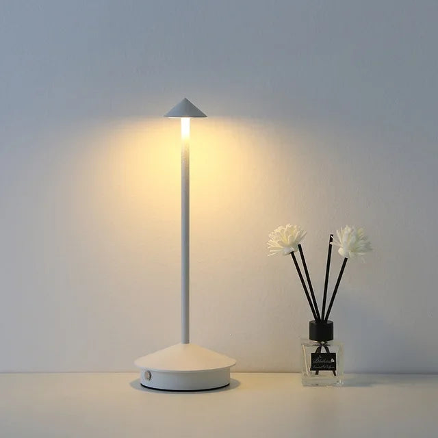 Skanto | Raderbar Bordlampe Kreativ Spisestue Berøring Led Hotell Bar Kaffe Pina Pro Bordlampe Dekorativ Skrivebordslampe