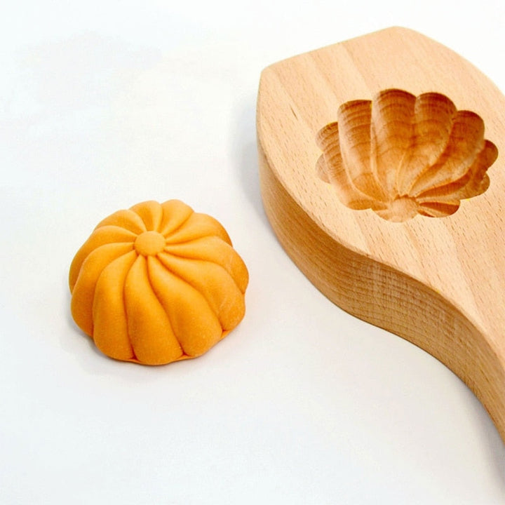 Skanto | Tre Moon Dumpling Maker Mold
