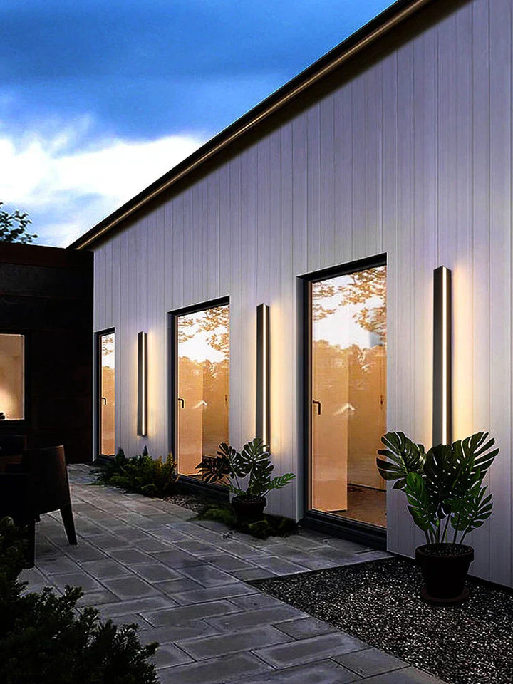 Moderne Utendørslampe i Svart Skanto