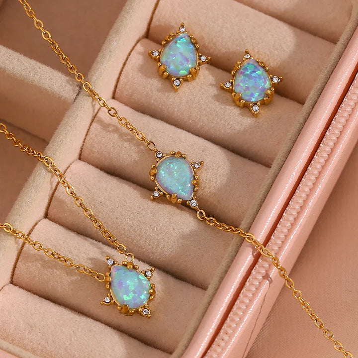 Skanto | Delikat Iriserende Opal Halskjede, Armbånd, Øredobber
