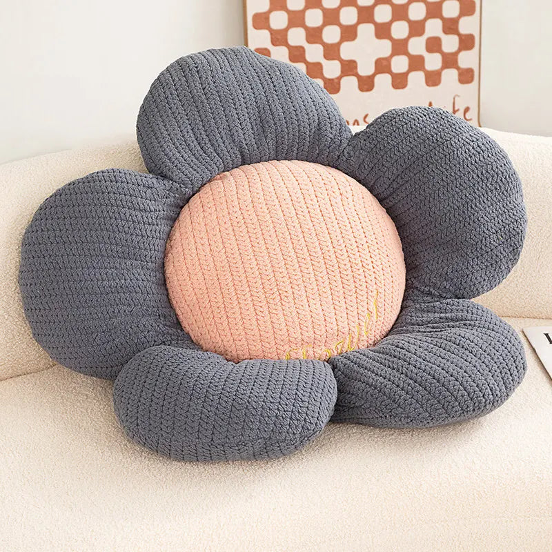 Skanto | Fluffy Daisy Pute