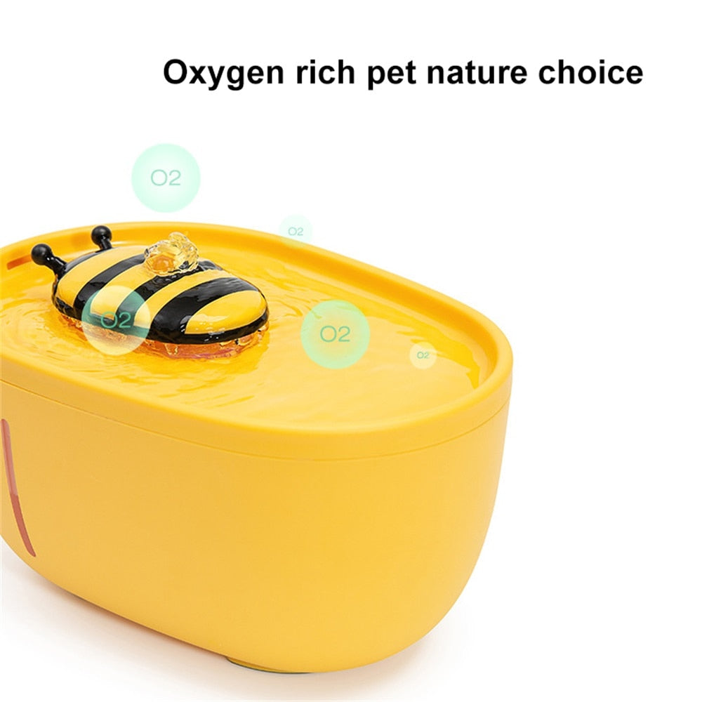 Skanto | Honey Flow Pet Automatisk Vannfontene