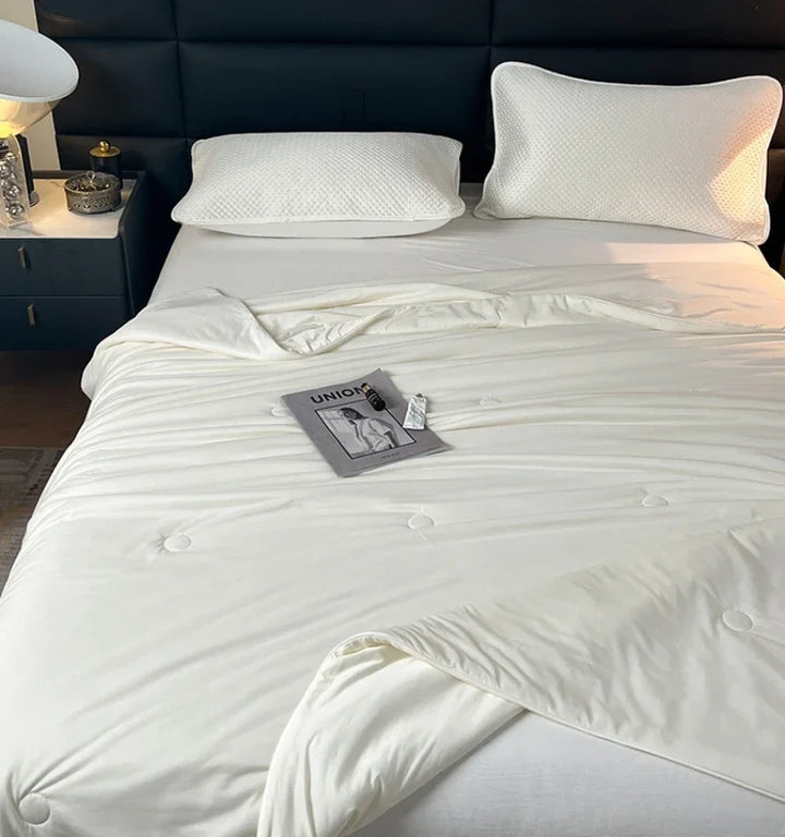 Air Condition Sommer Komforter — Ren Farge Is Silke Kjøleteppe, Lett & Glatt Twin/King Størrelse Quilt | Skanto