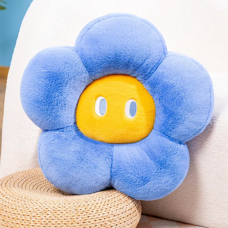 Fluffy Flower Cushion with Eyes | Skanto