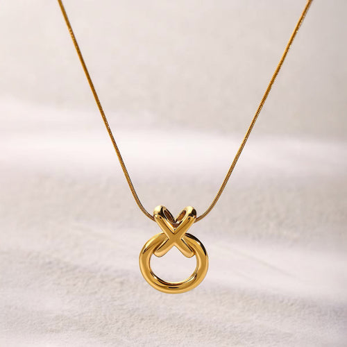 Skanto | Elegant XO Sammenflettet Halskjede