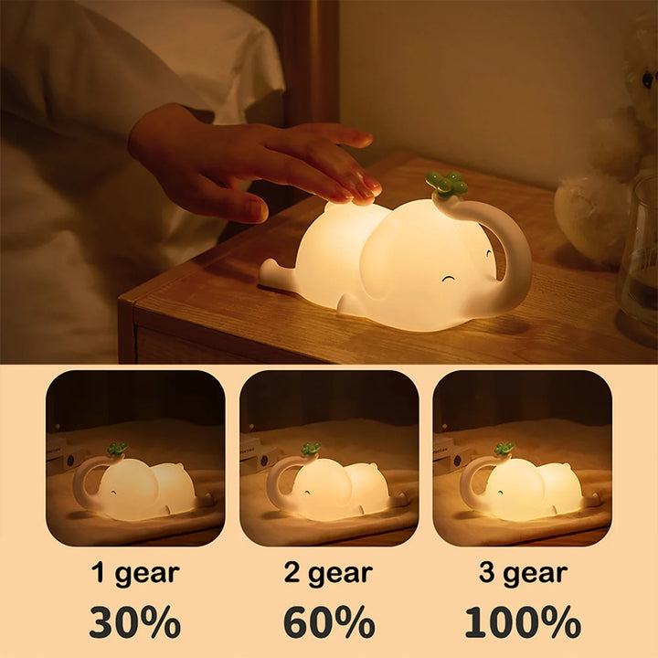 Skanto | LumiDum LED Nattlys | Myk Silikon | 3 Lysstyrkenivåer | Bærbar & Oppladbar | 17,7 × 9,1 cm