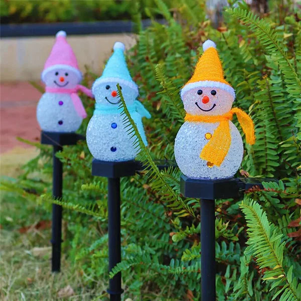 Solar-Powered Snowman Lamp - SolarSnow | Skanto