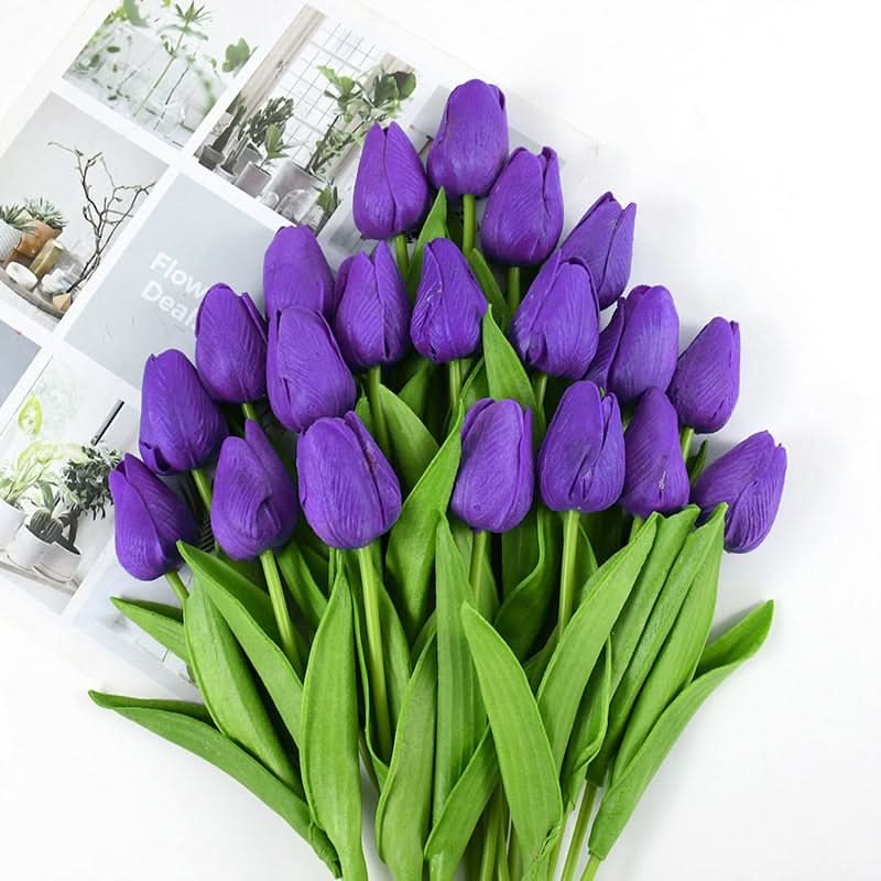 Künstlicher Tulpenstrauß mit realistisk wirkenden Blüten