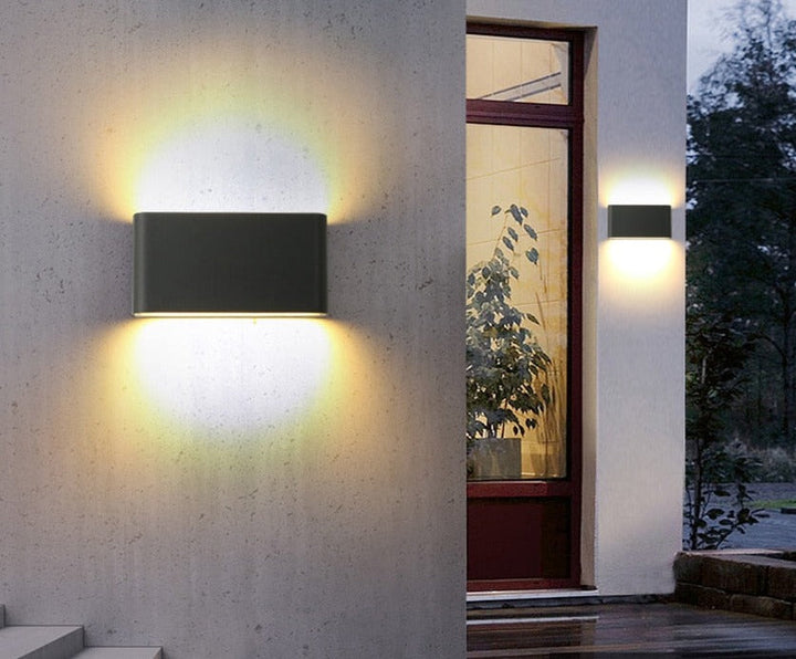 Skanto | HydroShine - Holdbar Vanntett Vegglampe