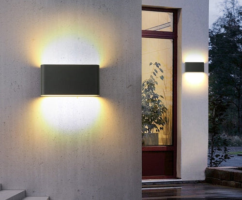 Skanto | HydroShine - Holdbar Vanntett Vegglampe