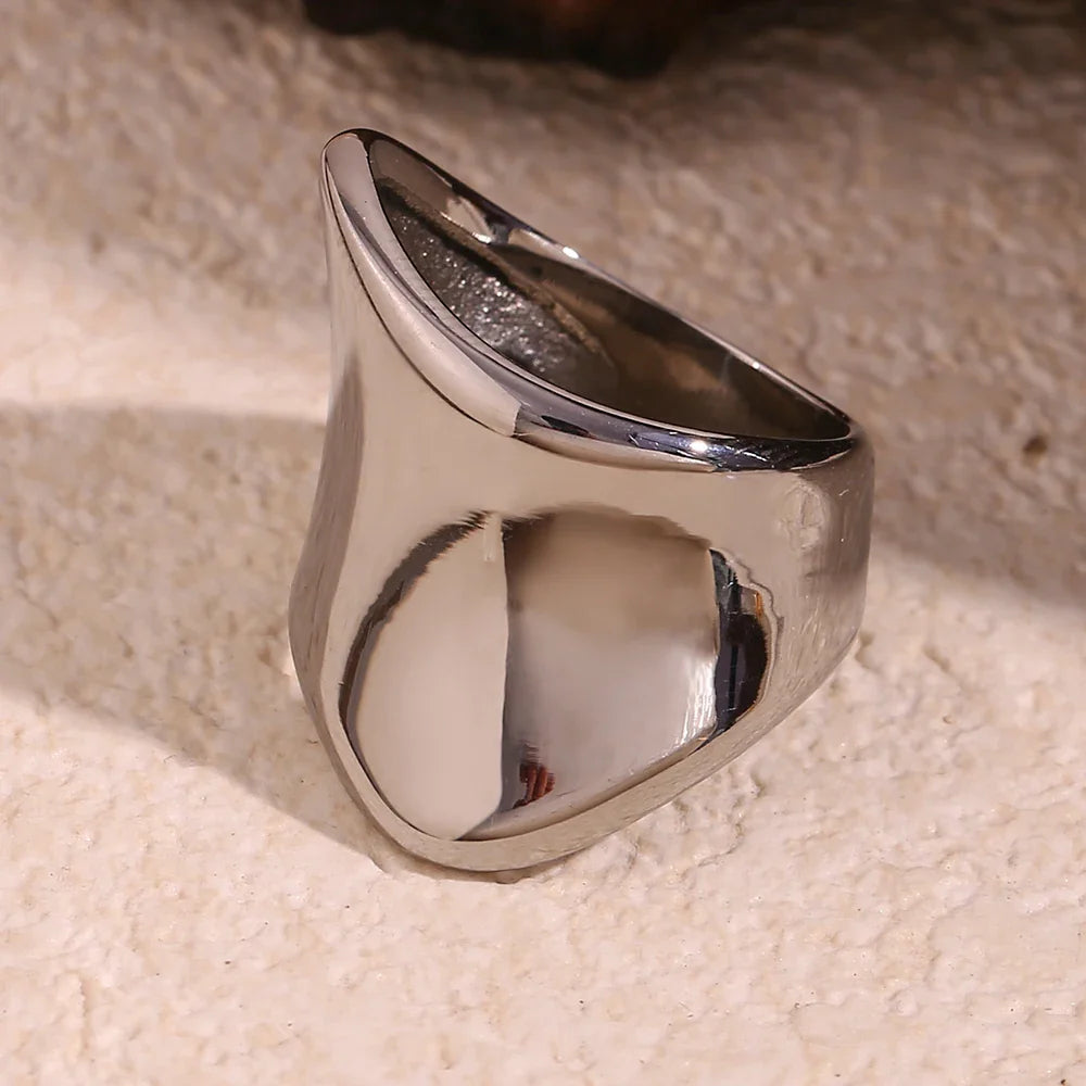 Skanto | 18k Bred Bølger Klassisk Ring