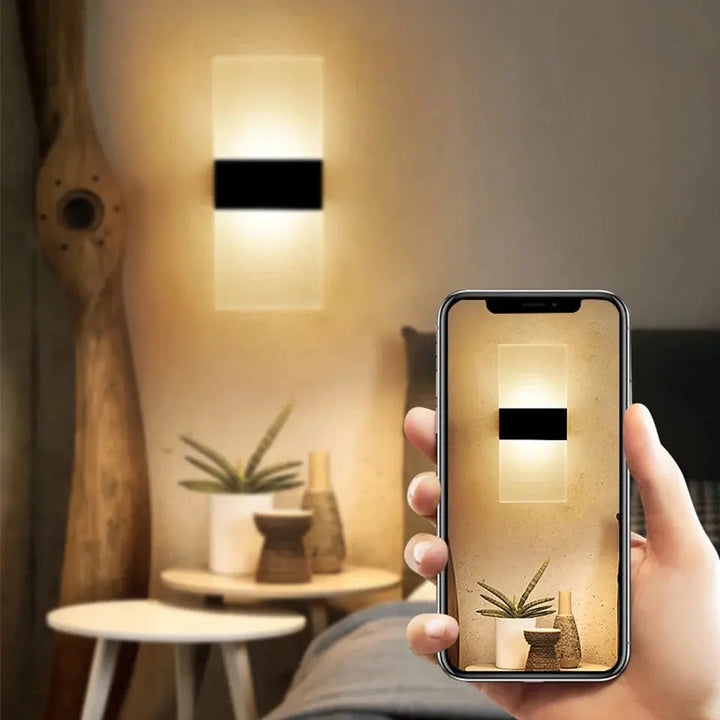 Skanto | Éclatante - Berøringspanel Vegglampe USB-oppladbar