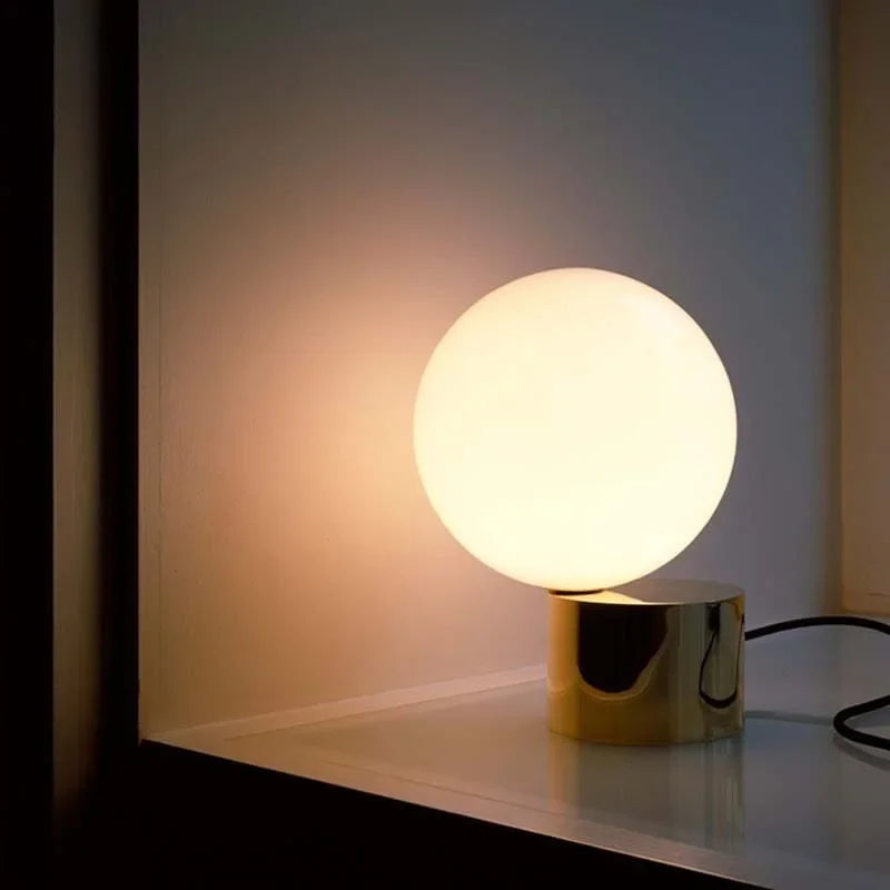 Tilted Globe Light Skanto