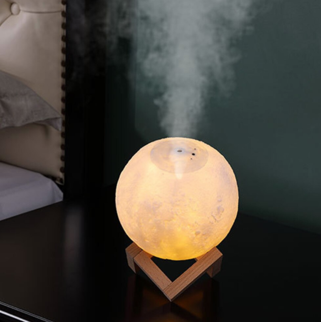 MoonBreeze Purifier - Månelampe og Luftfukter Skanto