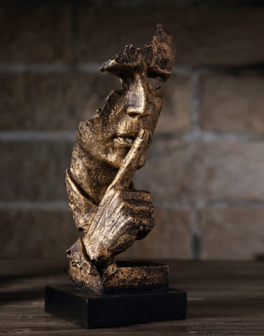 Skanto | Abstrakt Gull Skulptur "NordicLine" – Moderne Skandinavisk Dekorasjon