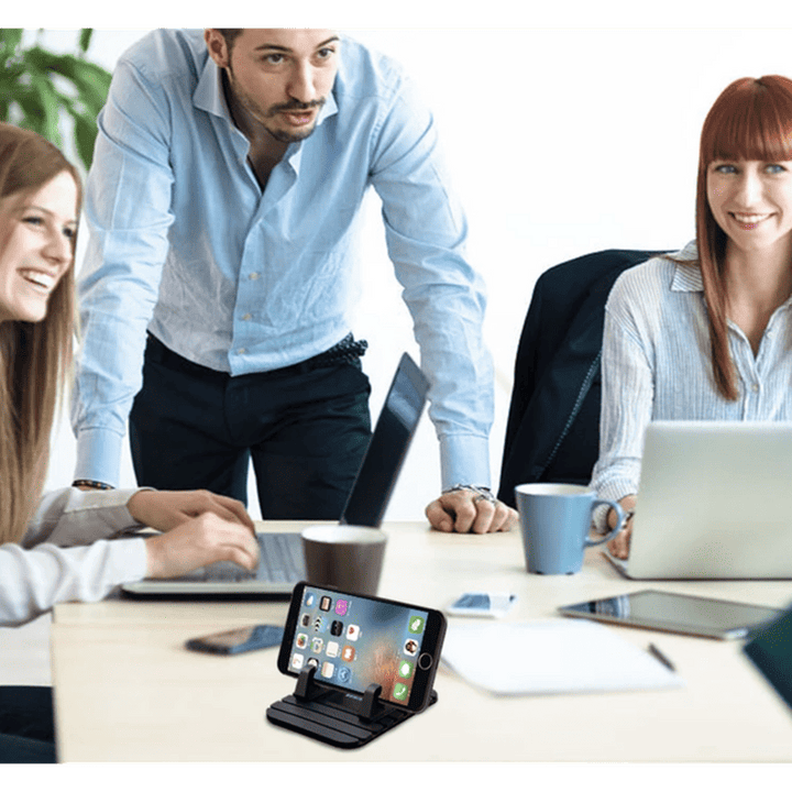 Skanto | Silikon Anti-Slip Telefonstativ for Skrivebord & Bil
